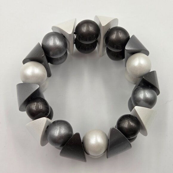Vintage “Gray & Pearl” Stretch Bracelet 1990s - Picture 9 of 12